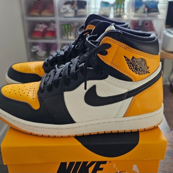 Nike  Jordan 1 Taxi Black and Orange Athletic High-Top Shoes main image 4